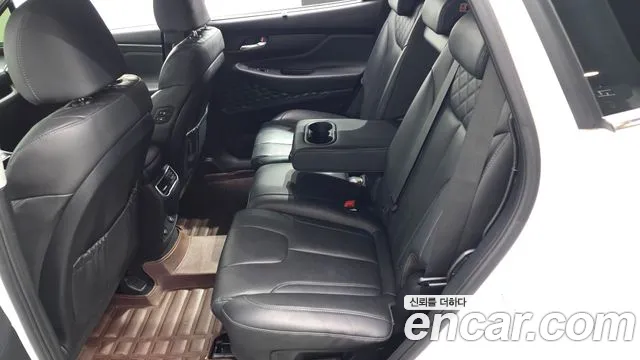 Hyundai Santafe Новый Santa Fe Дизель 2.2 2WD — Фото автомобиля 12