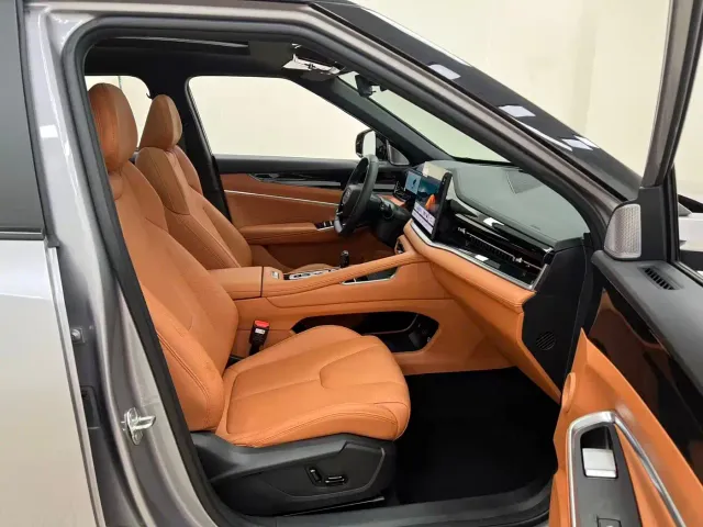 Geely Boyue — Фото автомобиля 24
