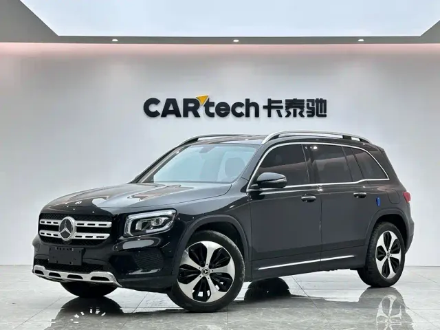 Фотография автомобиля — Mercedes-Benz GLB-Class