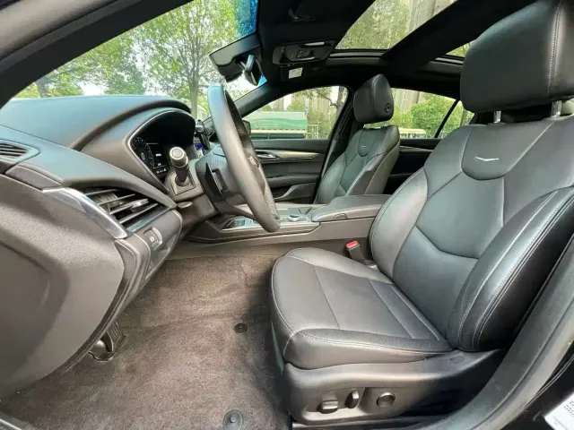 Cadillac CT5 — Фото автомобиля 8