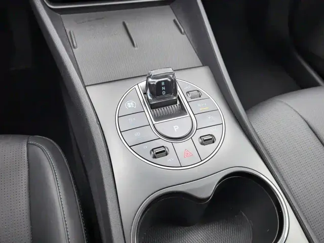 BYD Seal 05 DM-i — Фото автомобиля 13
