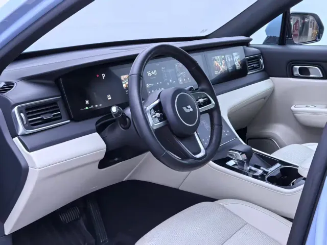 Li Auto ONE — Фото автомобиля 9