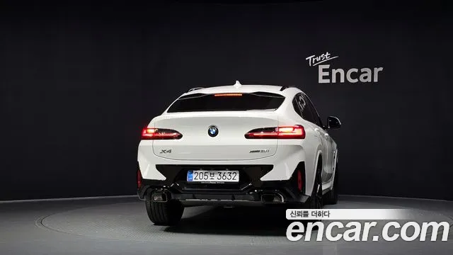 BMW X4 xDrive20i M Sport Pro Special Edition — Фото автомобиля 3