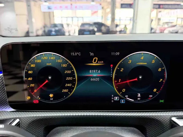 Mercedes-Benz A-Class — Фото автомобиля 16
