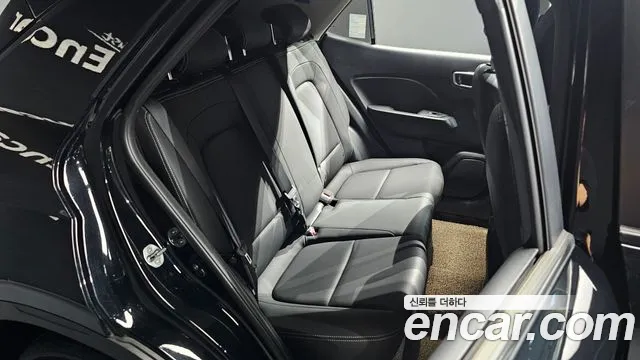 Hyundai Venue Venue 1.6 Modern Plus — Фото автомобиля 11