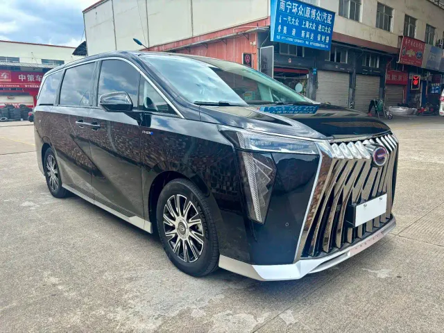 GAC Trumpchi E9 — Фото автомобиля 3