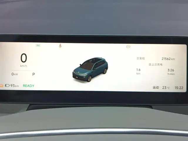 Leapmotor B10 — Фото автомобиля 14