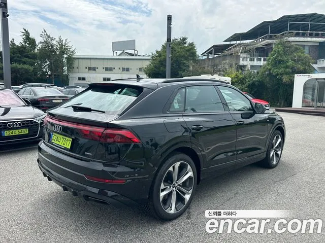 Audi Q8 4M — Фото автомобиля 2