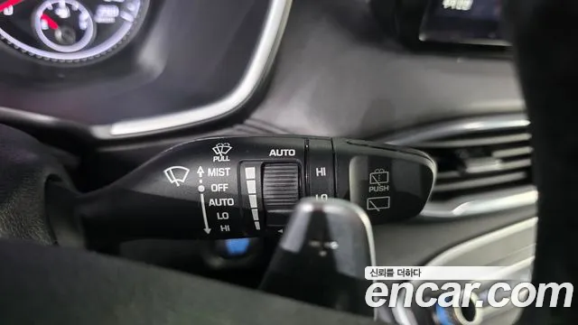 Hyundai Santa Fe — Фото автомобиля 27