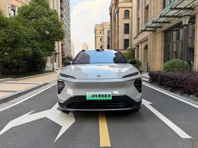 Nio ES7 — Фото автомобиля 2