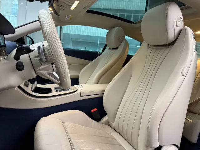 Mercedes-Benz E-Class — Фото автомобиля 8