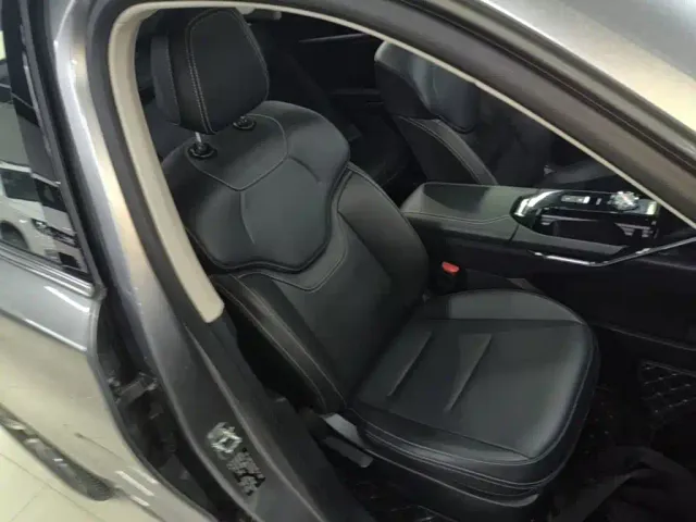 Haval H6 — Фото автомобиля 24