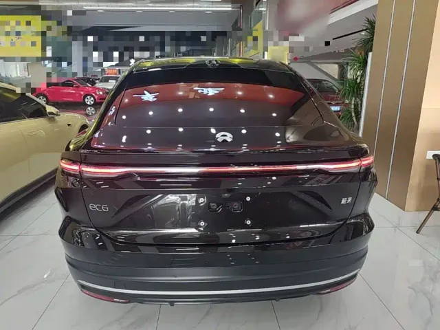Nio EC6 — Фото автомобиля 5