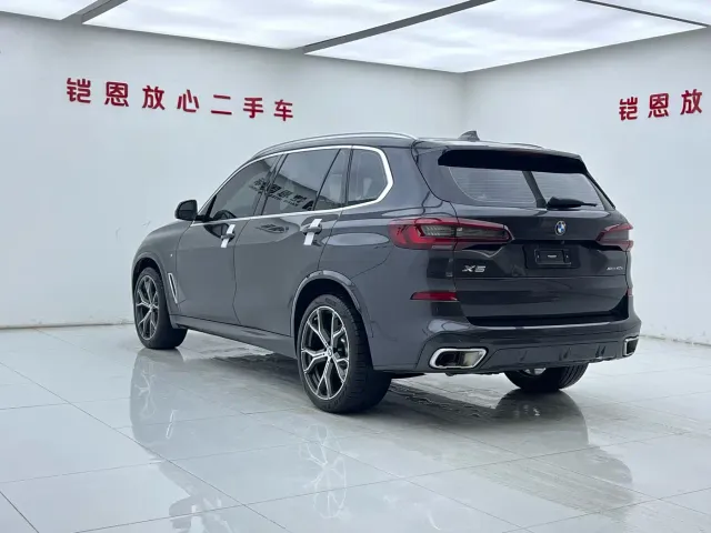 BMW X5 — Фото автомобиля 24