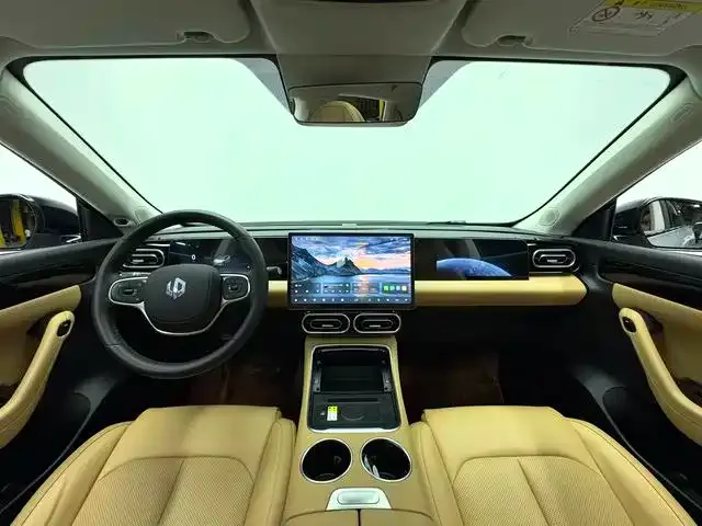 Leapmotor C11 — Фото автомобиля 4