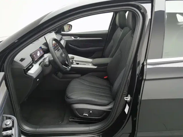 Geely Xingrui — Фото автомобиля 10
