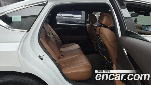 Genesis G80 RG3 — Фото автомобиля 12