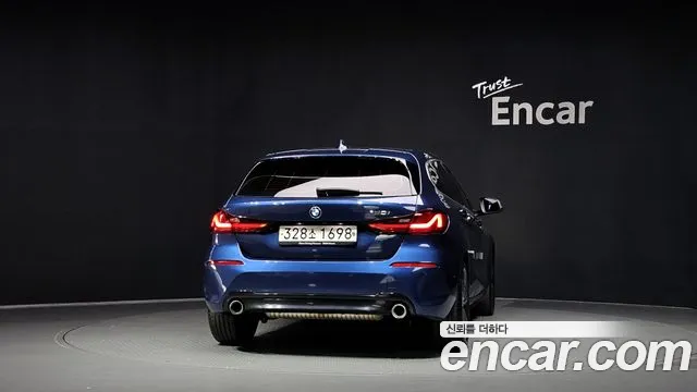 BMW 1 Series F40 — Фото автомобиля 4