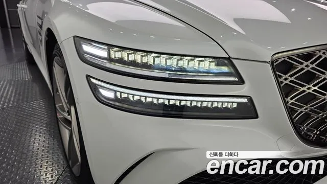Genesis G80 Бензин 2.5 турбо AWD — Фото автомобиля 22
