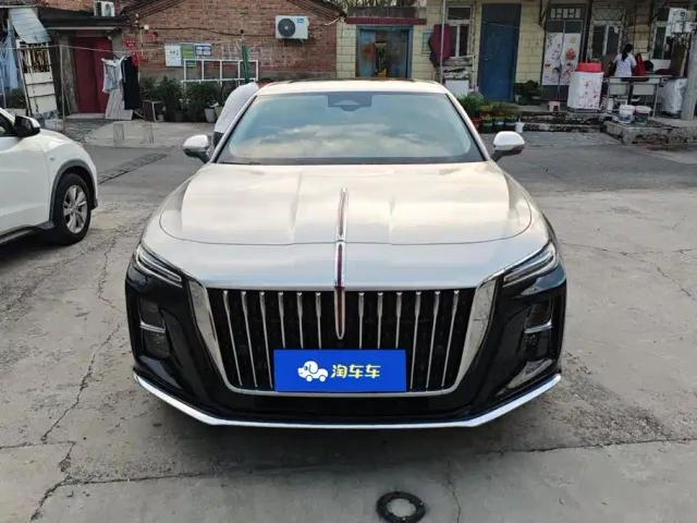Hongqi H5 — Фото автомобиля 2