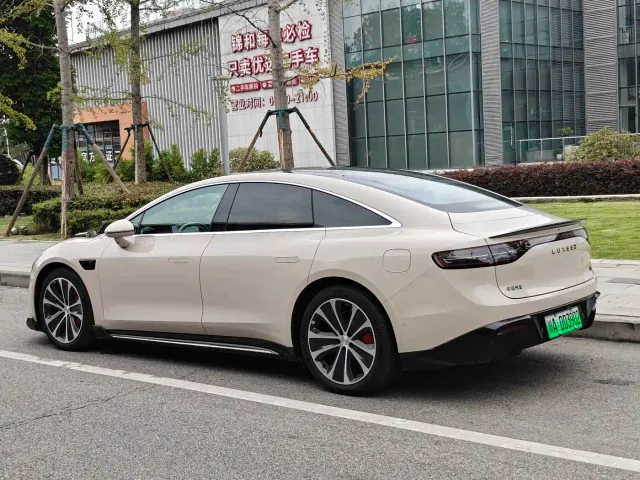 Luxeed S7 — Фото автомобиля 6