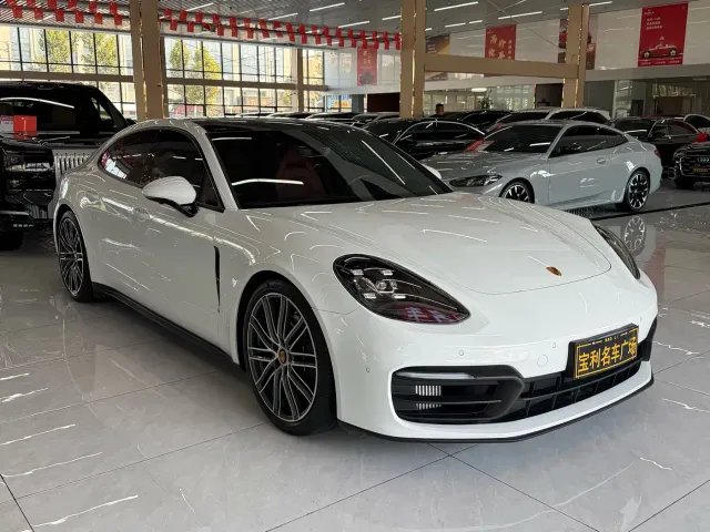 Porsche Panamera — Фото автомобиля 4