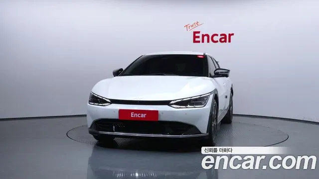 Kia EV6 Long Range — Фото автомобиля 3