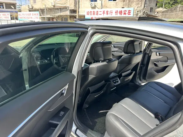 Buick LaCrosse — Фото автомобиля 8
