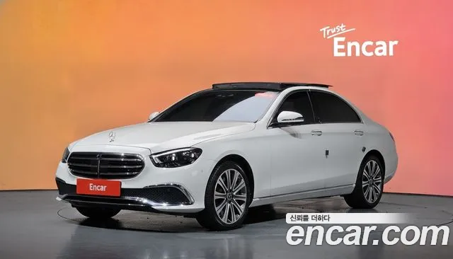 Фотография автомобиля — Mercedes-Benz E-Class W213