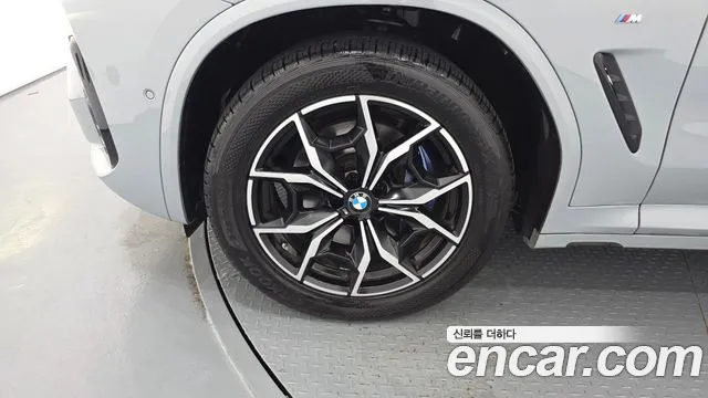 BMW X3 xDrive 20i M Sport — Фото автомобиля 5
