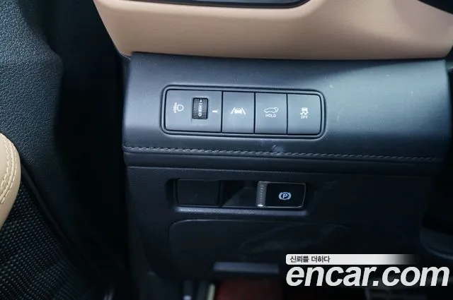 Hyundai Santafe — Фото автомобиля 10