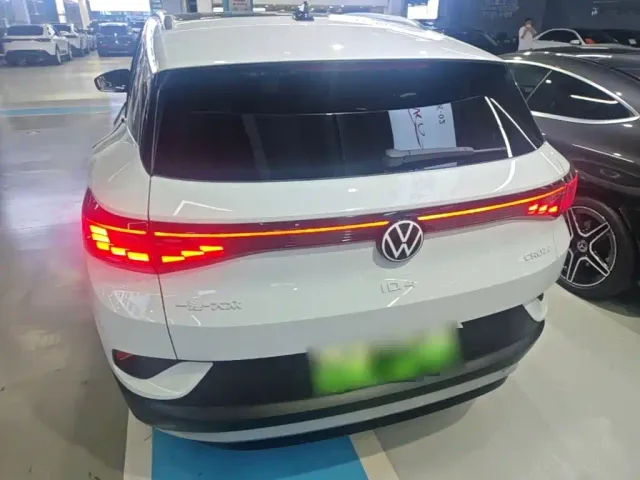 Volkswagen ID.4 Crozz — Фото автомобиля 5