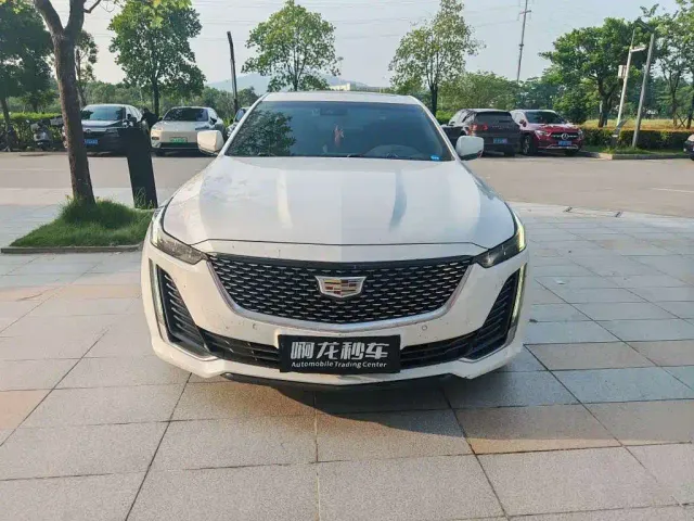 Cadillac CT5 — Фото автомобиля 2