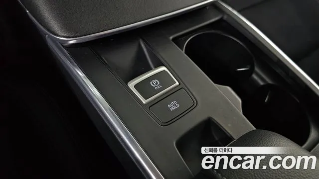 Hyundai Grandeur Premium — Фото автомобиля 15