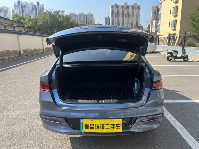 BYD Qin PLUS — Фото автомобиля 14