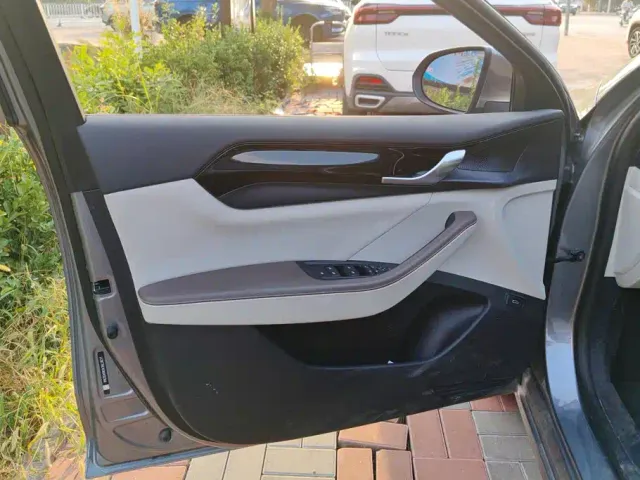 BYD Qin PLUS — Фото автомобиля 7