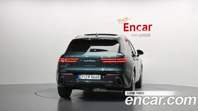 Genesis GV70 — Фото автомобиля 3