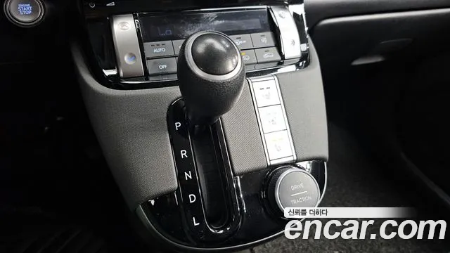 Hyundai Casper Casper Turbo Essential — Фото автомобиля 9