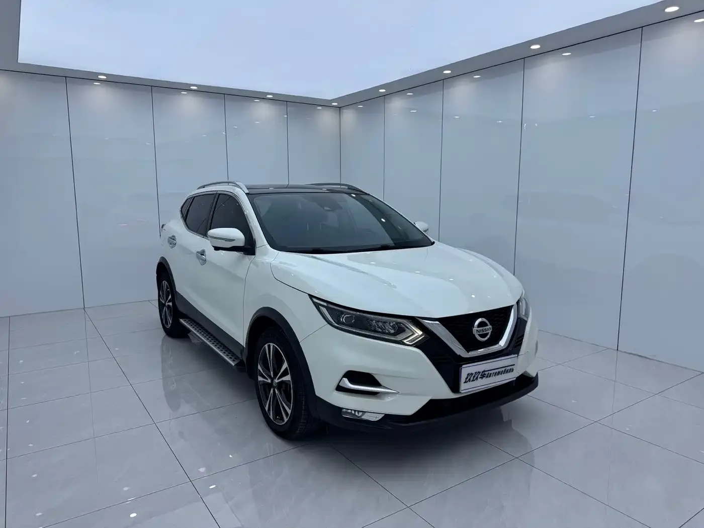 Nissan Qashqai 2022 2.0L CVT XV Prem Luxury Edition — Фото автомобиля 3
