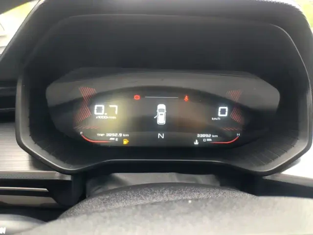 Wuling Asta — Фото автомобиля 11