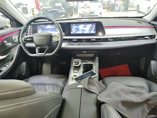 Chery Arrizo 8 — Фото автомобиля 9