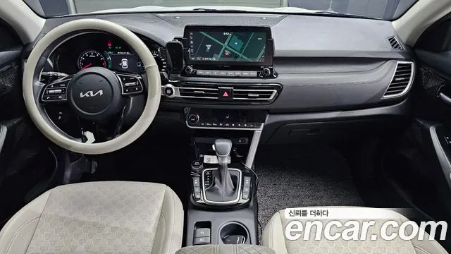 Kia Seltos — Фото автомобиля 7