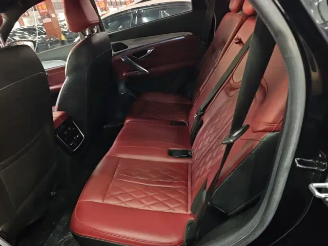Jetour X70 Plus — Фото автомобиля 16