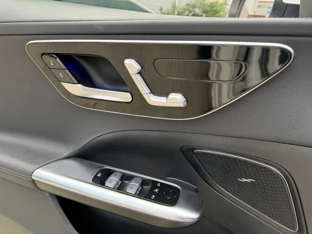 Mercedes-Benz C-Class — Фото автомобиля 7