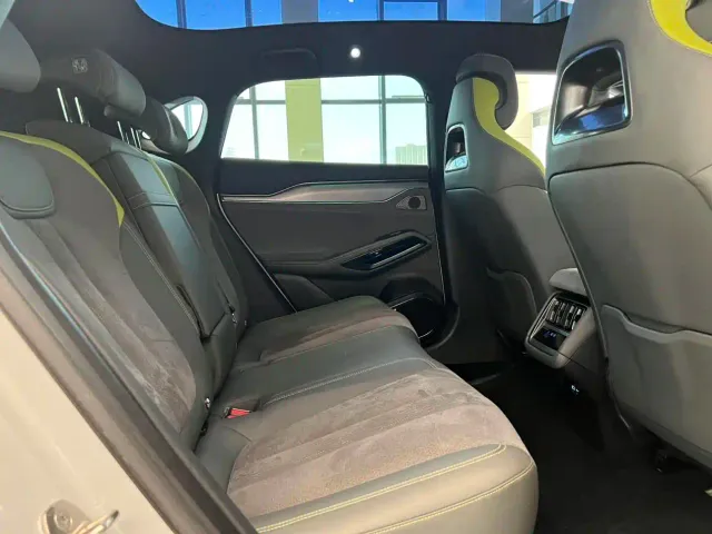 BYD Song L EV — Фото автомобиля 13