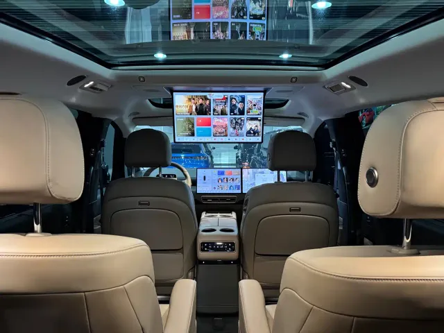 Li Auto MEGA — Фото автомобиля 7