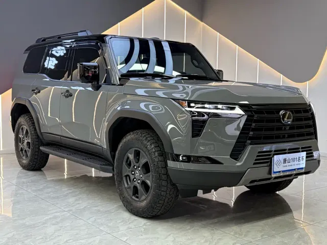 Lexus GX — Фото автомобиля 3