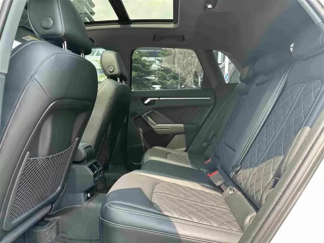 Audi Q3 — Фото автомобиля 17