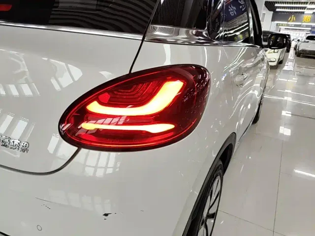 Wuling Bingo — Фото автомобиля 7