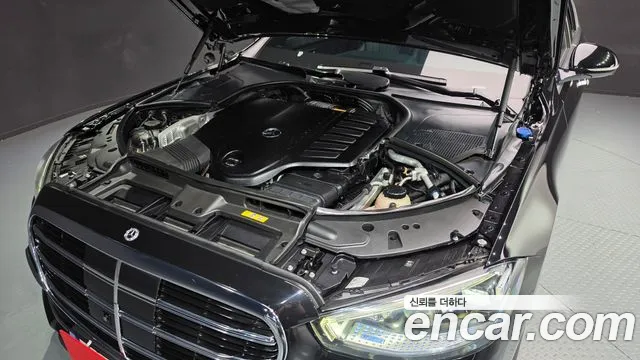 Mercedes-Benz S-Class — Фото автомобиля 6
